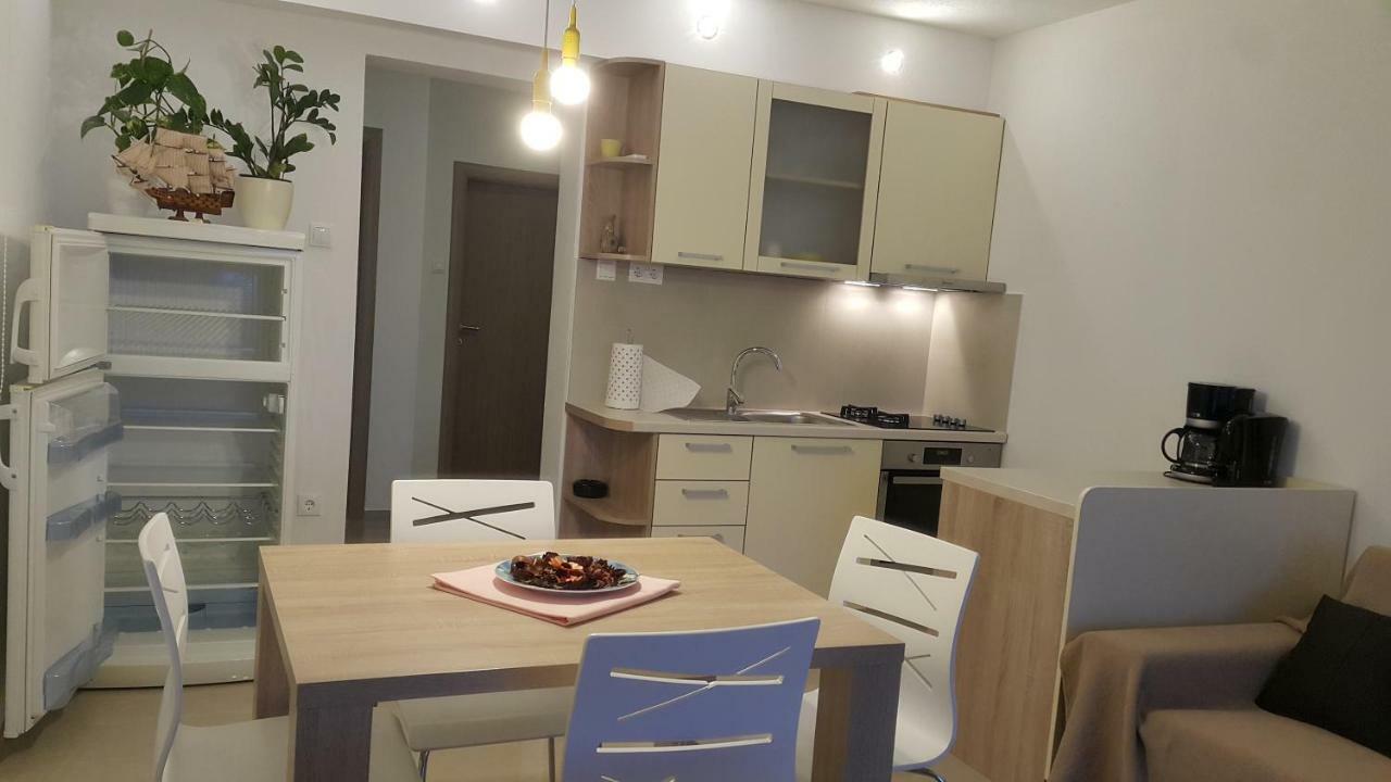 Apartments Anaivana تروغير المظهر الخارجي الصورة