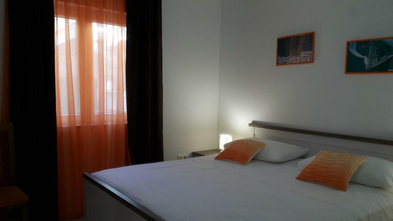 Apartments Anaivana تروغير المظهر الخارجي الصورة