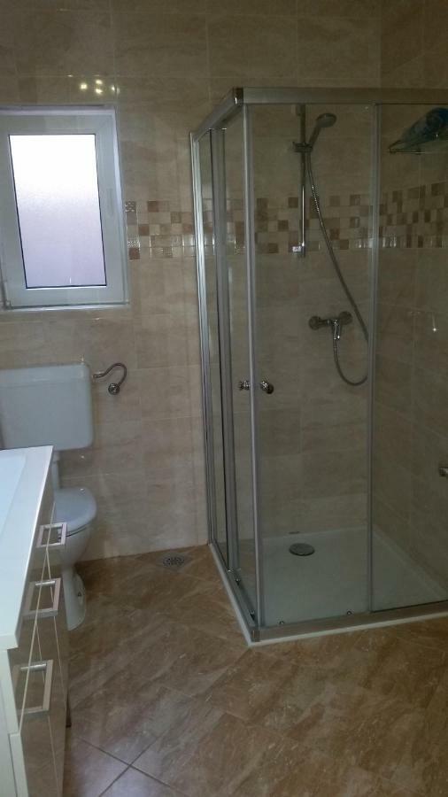 Apartments Anaivana تروغير المظهر الخارجي الصورة