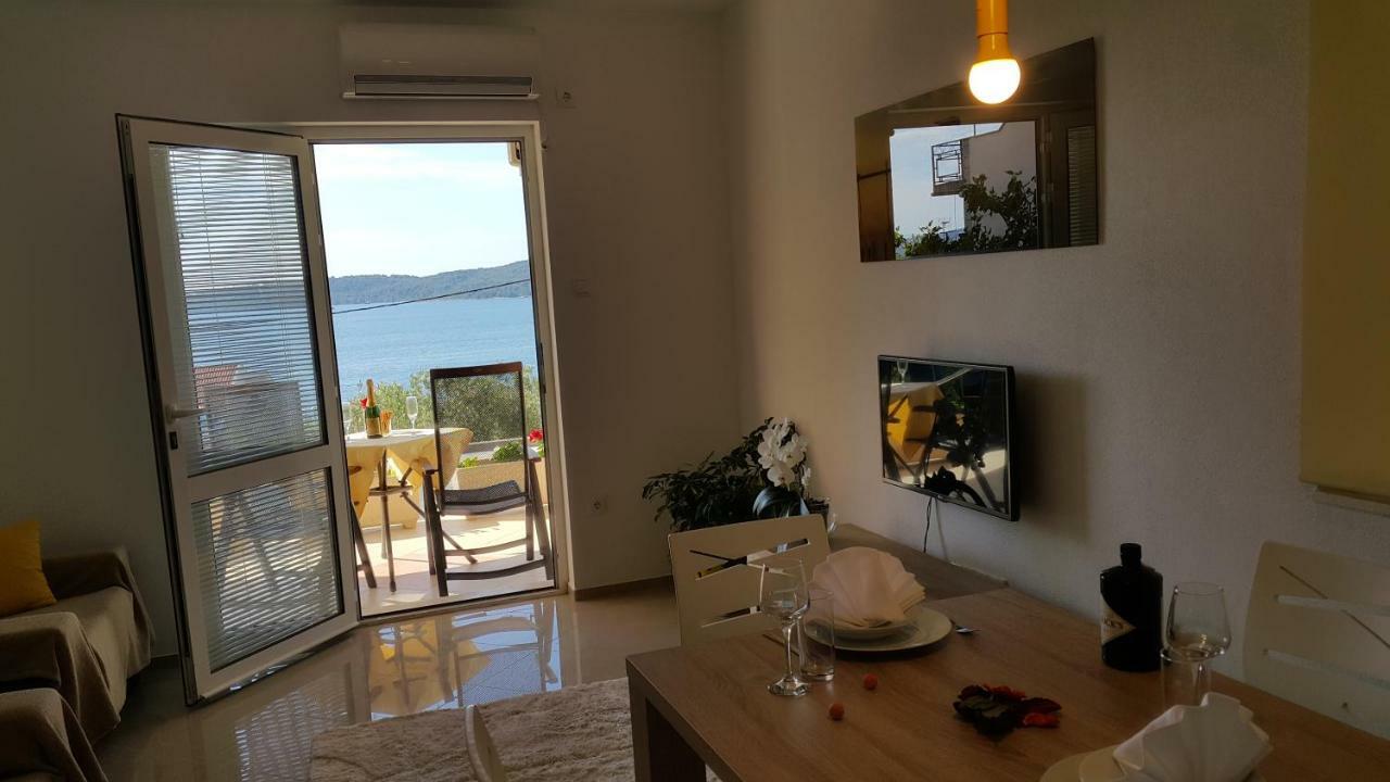 Apartments Anaivana تروغير المظهر الخارجي الصورة